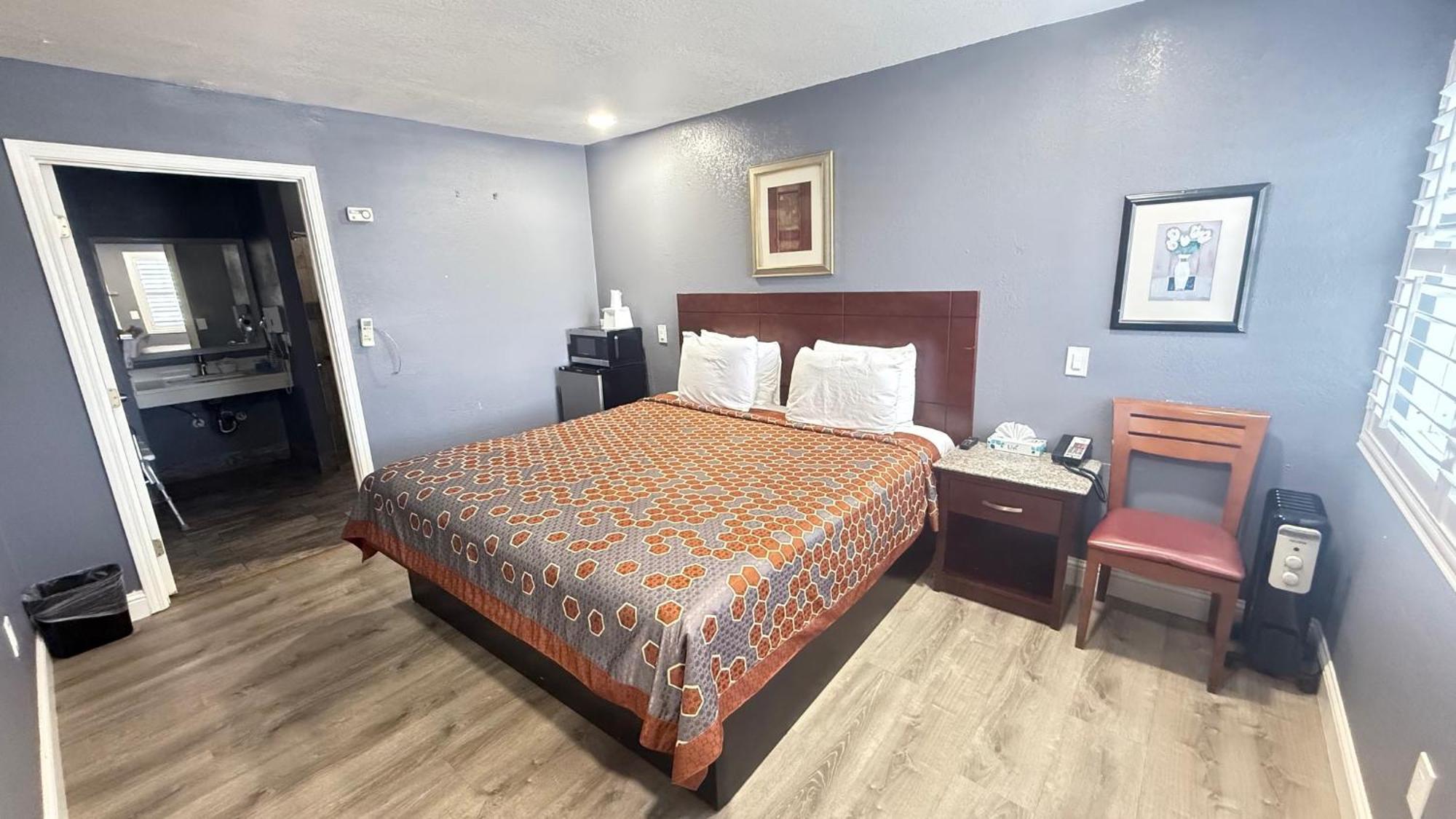 Fireside Inn By The Beach Boardwalk & Bowling Санта-Крус Экстерьер фото